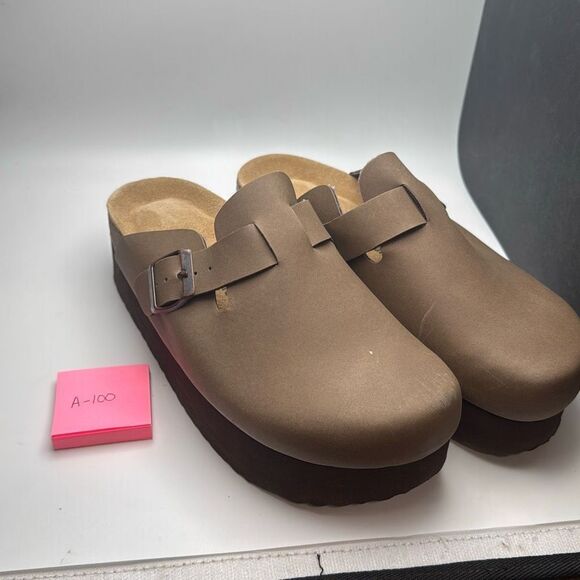 CUSHIONAIRE Women's Loom Cork Footbed Platform Clog SIZE 8.5 PREOWNED BROWN - Picture 10 of 10